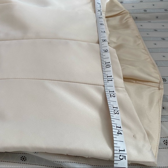 JS Boutique Cream Strapless Form Fitting Prom Formal Event Bridal Evening Gown - Picture 13 of 16